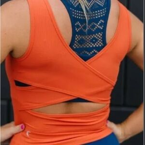 NWT ZYIA Orange River V tank